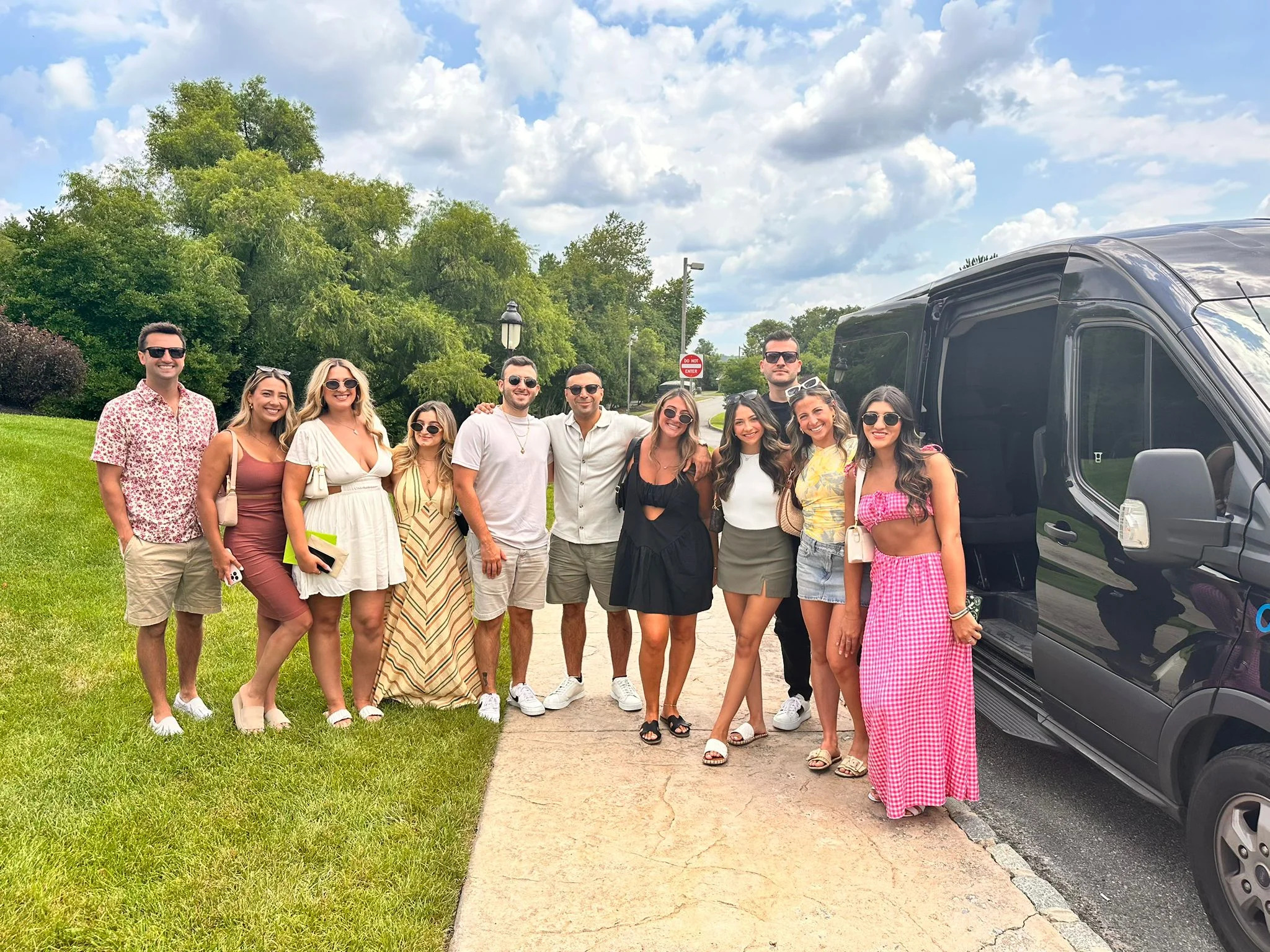SafeRides Outdoor Event Van Arrival